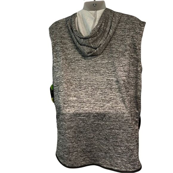 Xersion Men's Size XL Gray Black Hoodie Training Pullover Sleeveless NEW - Picture 2 of 4